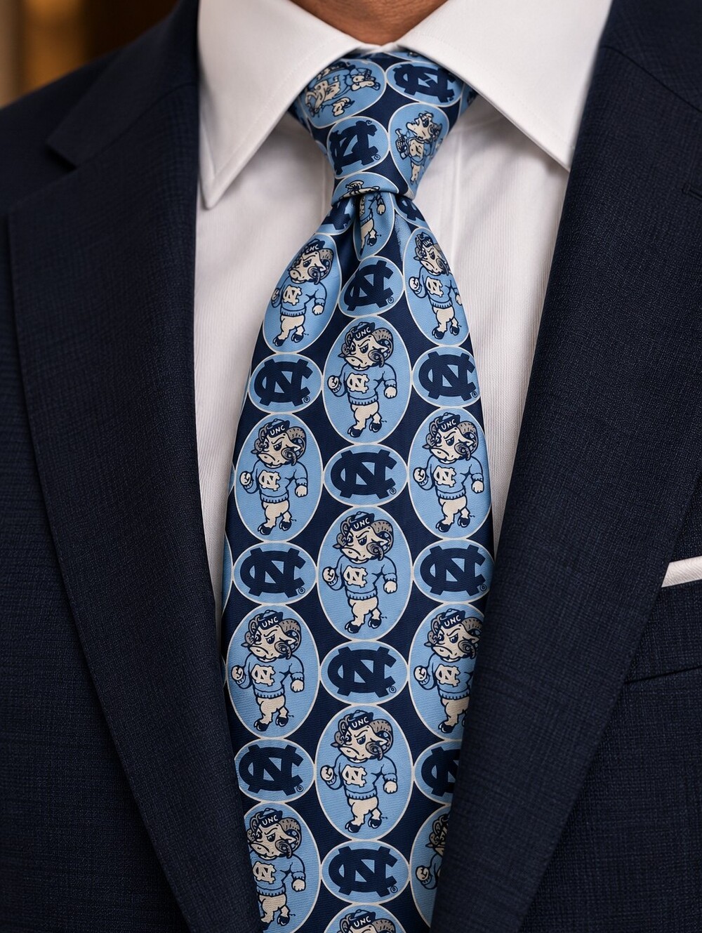 UNC Tar Heels Rameses Mascot Novelty Tie College Ties 56.5” x 4”